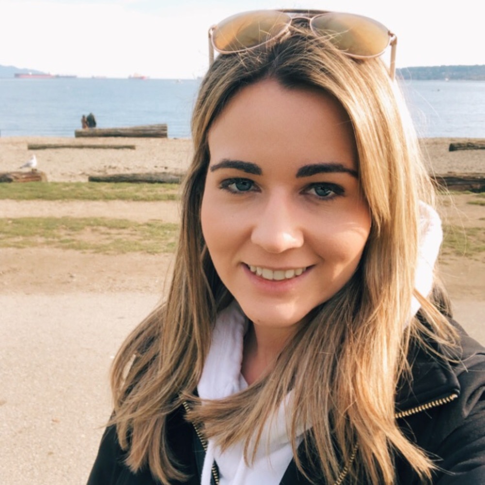 Meet your Posher, Kassandra